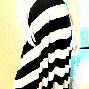 Woman’s maxi stretch dress / skirt.